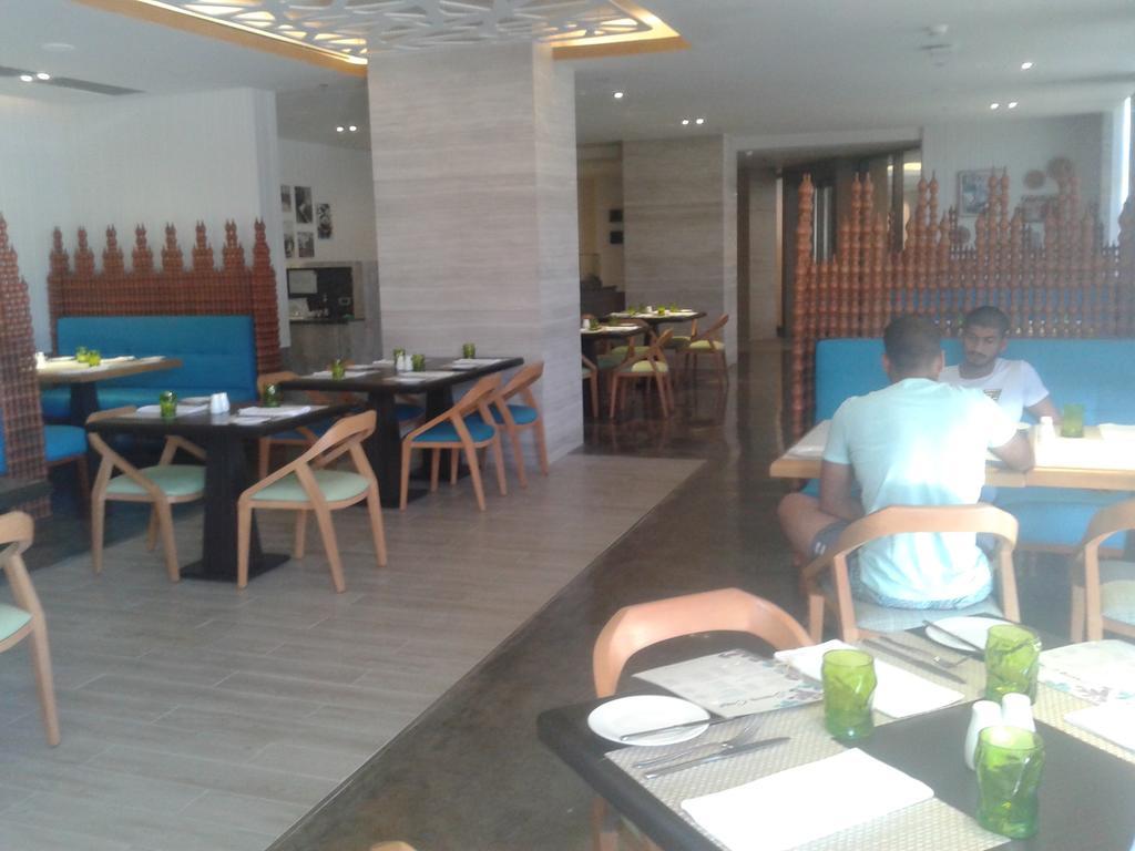 Exclusive Beach And Pools Oceanway Residences Yapak Exterior foto